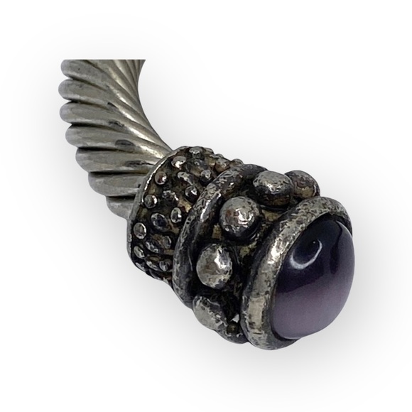 Vintage: Purple Cats Eye Cabochon Gems ❁ Twisted Silver Cable Bangle Bracelet ❁ - Picture 4 of 16
